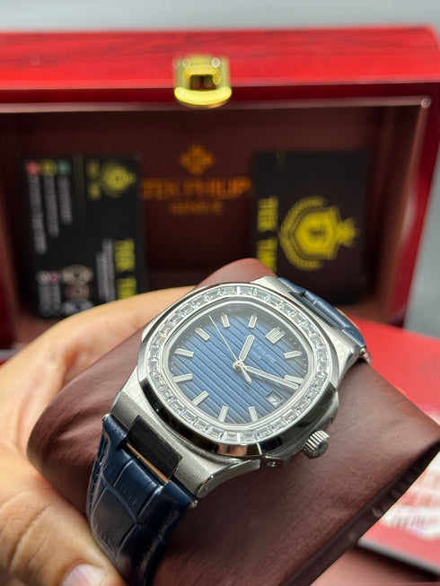 Patek-Philippe Nautilus Automatic