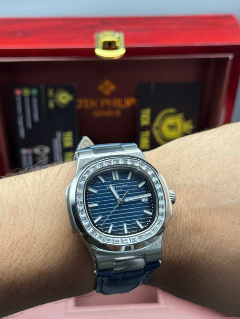 Patek-Philippe Nautilus Automatic