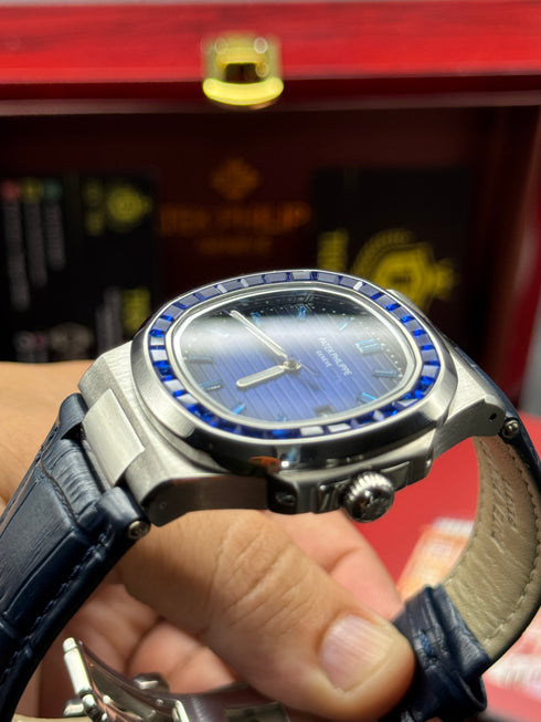 Patek-Philippe Nautilus Automatic