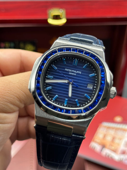 Patek-Philippe Nautilus Automatic