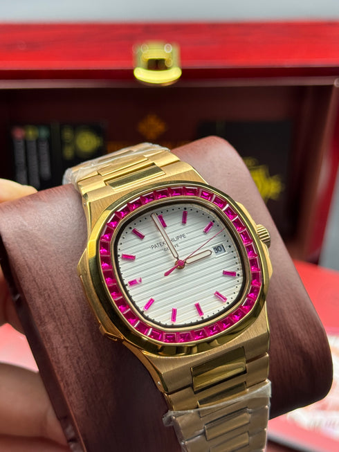 Patek-Philippe Nautilus Automatic