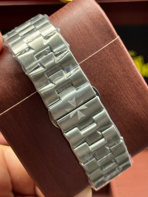 Vacheron Constantin Overseas