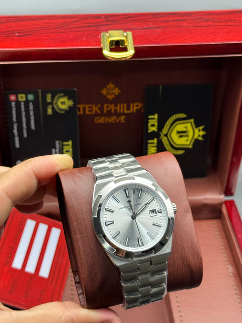 Vacheron Constantin Overseas