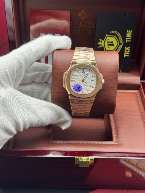 Patek-Philippe Pre-Owned .