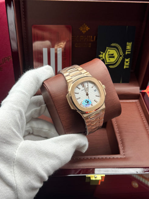 Patek-Philippe Pre-Owned .