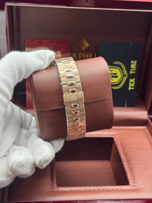 Patek-Philippe Pre-Owned .