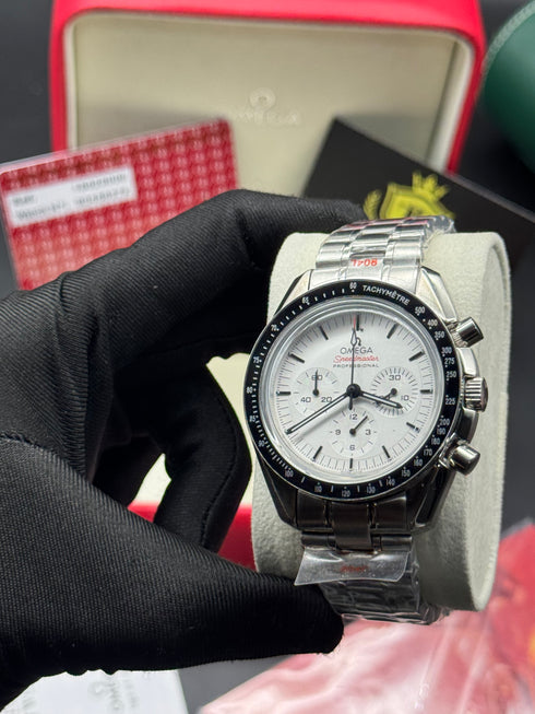 OMEGA SPEEDMASTER FIRST OMEGA IN SPACE.